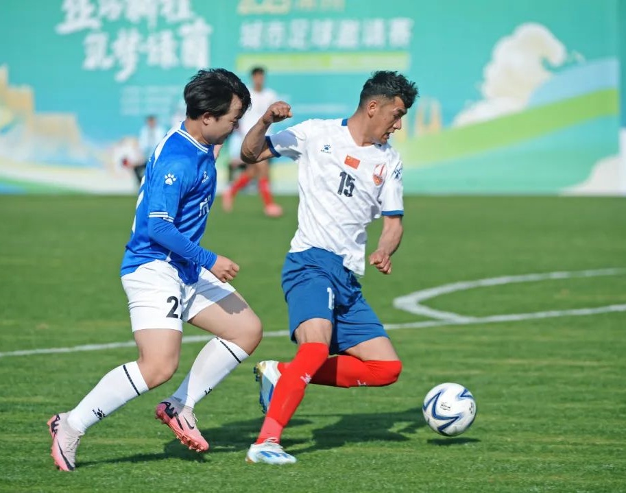 记者：申花队已于昨晚返回上海，迎来5天假期进行休整